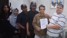 Vadel Badjideh langsung minta bantuan pengacara Razman Arif Nasution, usai mendengar kabar Lolly diantar ke Polres Jakarta Selatan.