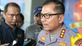 Si koboi merasa didahului oleh kendaraan korban, kemudian mengeluarkan senjata api jenis Glock 17 kaliber 32.