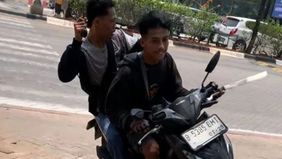 Aksi kriminal terjadi di kawasan Pantai Indah Kapuk (PIK) Jakarta Utara, di mana komplotan begal sepeda motor bersenjata dalam melancarkan pencuriannya tersebut.