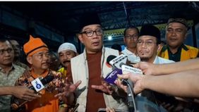 Calon gubernur Jakarta nomor urut 1, Ridwan Kamil memperkenalkan program "Sahabat Lansia" demi menciptakan Jakarta humanis.