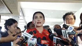 Mahkamah Kehormatan Dewan (MKD) DPR RI berencana memanggil anggota Komisi VI DPR RI, Rieke Diah Pitaloka, terkait dugaan pelanggaran kode etik atas pernyataannya di media sosial yang dianggap memprovokasi masyarakat untuk menolak kebijakan kenaikan p