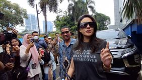 Nikita Mirzani kembali membuat laporan ke SPKT Polda Metro Jakarta.