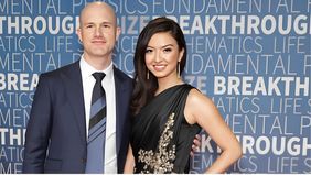 Raline Shah dikabarkan sempat menikah diam-diam dengan Brian Armstrong, CEO Coinbase. Berita ini tiba-tiba viral di X dan menjadi topik hangat pada pagi hari Kamis, 10 Oktober 2024.