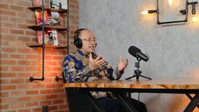 etua Umum Pengurus Besar Ikatan Dokter Indonesia (PB IDI) Mohammad Adib Khumaidi mengingatkan dokter influencer untuk menyebarkan informasi kesehatan kepada masyarakat berdasarkan fakta-fakta yang berbasis bukti ilmiah serta bidang keilmuan yang diku
