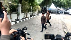 Ketua Umum PKB, Muhaimin Iskandar atau yang akrab disapa Cak Imin, menjadi salah satu sosok penting yang merapat ke kediaman Presiden terpilih Prabowo Subianto di Jalan Kertanegara, Jakarta Selatan.