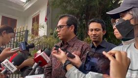 Wakil Menteri Komunikasi dan Informatika (Wamenkominfo) Nezar Patria hadir di Kertanegara, Selasa, 15 Oktober 2024 siang.