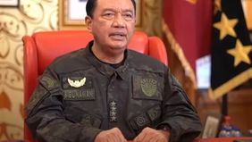 Presiden Joko Widodo (Jokowi) mencopot Kepala Badan Intelijen Negara (BIN) Budi Gunawan. Budi digantikan Muhammad Herindra, yang saat ini Wakil Menteri Pertahanan (Wamenhan).