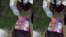 Penduduk Selacau Batujajar, Kabupaten Bandung Barat, dikejutkan oleh penemuan seorang bayi. Dalam video yang viral di akun X @memomedsos, bayi itu ditemukan di dalam sebuah tas ransel pada hari Selasa, 15 Oktober 2024.