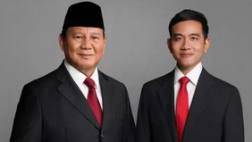 Prabowo Subianto dan Gibran Rakabuming Raka akan dilantik sebagai Presiden dan Wakil Presiden Indonesia pada Minggu (20/10). Simak tautan live streaming pelantikan Prabowo-Gibran sebagai presiden dan wakil presiden. 