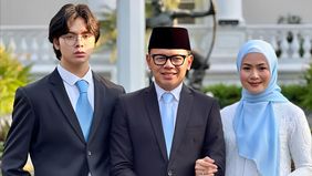 Salah satu yang menjadi perhatian publik adalah putra dari mantan Wali Kota Bogor, Bima Arya, yang secara resmi diangkat sebagai Wakil Menteri Dalam Negeri di Kabinet Merah Putih untuk masa jabatan 2024-2029, pada Senin (21/10/2024).