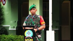 TNI Angkatan Darat (AD) mengumumkan bahwa Letkol Inf Devy Kristiono telah diangkat sebagai ajudan Wakil Presiden Gibran Rakabuming Raka.