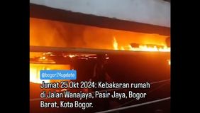 Hingga pagi tadi api belum sepenuhnya padam 