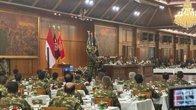 Jajaran Kabinet Merah Putih akan kembali mendapat pembekalan dari sejumlah narasumber di hari kedua retreat di Akademi Militer (Akmil) Magelang, Jawa Tengah.
