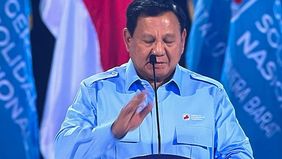 Presiden Prabowo Subianto menegaskan tak ada negara yang berhasil tanpa pemerintahan yang bersih.