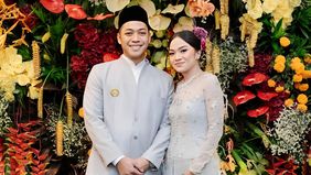 Kabar gembira datang dari keluarga besar Hatta Rajasa, karena putra bungsunya, Rasyid Rajasa, telah mengajukan lamaran kepada kekasihnya, Tamara Kalla, pada Sabtu (2/11/2024).