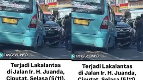 Kedua mobil remuk bagian depannya.