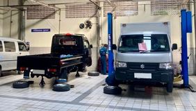 Suzuki New Carry Dikenal Sebagai Salah Satu Kendaraan Niaga Ringan Paling Popular Di Indonesia.