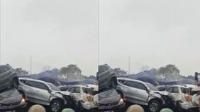 Sejumlah kendaraan terlibat dalam tabrakan beruntun di ruas Tol Cipularang pada Senin, 11 November 2024. Insiden ini terjadi di KM 92 arah Jakarta, tepatnya di wilayah Kabupaten Purwakarta.