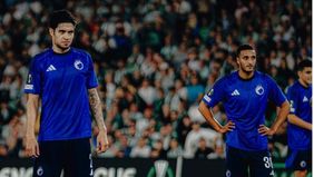 Kevin Diks, pemain FC Copenhagen, telah tiba di Indonesia untuk memperkuat Timnas melawan Jepang dan Arab Saudi.