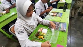 Kementerian Agama mengajukan agar program makan bergizi gratis di madrasah dapat memanfaatkan dapur yang ada di lembaga pendidikan Islam tersebut, terutama di madrasah yang memiliki asrama.