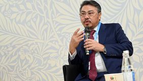 Pertamina menyiapkan 8 persen dari total belanja investasinya hingga tahun 2029 sekitar USD 5,7 miliar atau Rp89,86 triliun untuk pengembangan energi baru dan terbarukan.