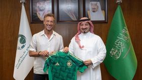 Herve Renard kembali menjadi pelatih Tim Nasional Arab Saudi dan memimpin tim dalam Kualifikasi Piala Dunia 2026 Zona Asia.