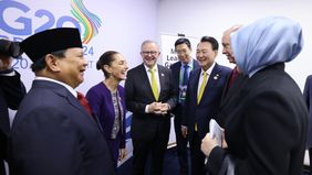 Presiden Republik Indonesia, Prabowo Subianto, menunjukkan kehangatan diplomasi bersama para pemimpin dunia dalam acara Leaders Gathering MIKTA kedua di Museum of Modern Art (MAM), Rio de Janeiro, pada Senin, 18 November 2024 waktu setempat.