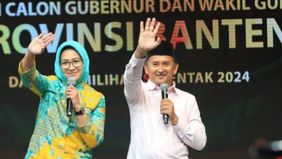 Hasil sementara hitung cepat atau quick count Pilkada Banten 2024 hingga pukul 15.26 WIB, Rabu, 27 November 2024, menunjukkan pasangan calon gubernur dan wakil gubernur Airin-Ade meraih 43 persen suara.