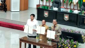 Penghapusan Bea Perolehan Hak atas Tanah dan Bangunan (BPHTB) dan retribusi Persetujuan Bangunan Gedung (PBG) bagi masyarakat berpenghasilan rendah, merupakan terobosan kebijakan pemerintahan Prabowo-Gibran yang berpihak pada masyarakat kecil.