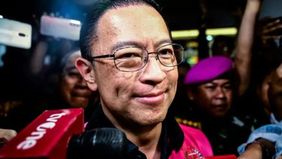 Pada hari Senin, 25 November 2024, tim jaksa penyidik dari Jampidsus Kejaksaan Agung melakukan pemeriksaan terhadap lima orang saksi terkait penyidikan kasus dugaan korupsi impor gula di Kementerian Perdagangan pada tahun 2015–2016.