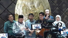 Ketua KPU RI, Mochammad Afifuddin, menyatakan Pilkada Serentak 2024 berjalan lancar dengan hambatan minimal.