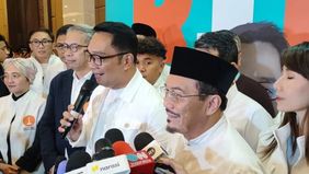 Pasangan calon gubernur dan wakil gubernur DKI Jakarta nomor urut 1, Ridwan Kamil-Suswono, kini menunggu hasil penghitungan suara Pilkada yang dilakukan oleh Komisi Pemilihan Umum (KPU) Jakarta.