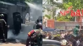 Kericuhan pecah di Makassar saat mahasiswa Papua bentrok dengan polisi dalam perayaan HUT OPM.