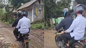 Wakil Presiden Gibran Rakabuming Raka meninjau langsung korban banjir di Sukabumi, Jawa Barat dengan menaiki sepeda motor.