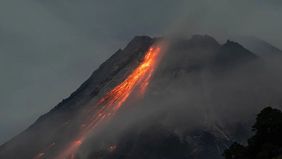 Pihak berwenang Filipina memerintahkan evakuasi puluhan ribu warga setelah letusan Gunung Kanlaon, yang disebut sebagai yang terkuat dalam beberapa tahun terakhir, Rabu 11 Desember 2024.