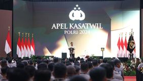 Ia meminta Kepolisian senantiasa membela rakyat.