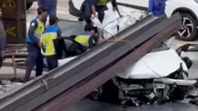 Sebuah kecelakaan lalu lintas yang mengerikan terjadi di ruas Tol Depok-Antasari (Desari), tepatnya di KM 4 arah Sawangan, Kamis, 12 Desember 2024.