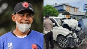 Syamsuddin Batola, salah satu legenda besar PSM Makassar, dikabarkan meninggal dunia dalam kecelakaan maut di Tol Pasuruan-Probolinggo (Paspro) KM 842/200 B pada Kamis, 12 Desember 2024 sekira pukul 05.30 WIB.