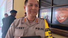 Kepala Bidang Humas Polda Papua, Kombes Ignatius Benny Ady Prabowo, menyatakan bahwa seorang anggota Kelompok Kriminal Bersenjata (KKB) yang menembak Bripda Norman Rumabar meninggal dunia akibat luka tembak.