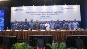 PT Krakatau Steel (Persero) Tbk mengadakan Rapat Umum Pemegang Saham Luar Biasa (RUPSLB) pada hari Senin, 16 Desember 2024, dengan salah satu agenda utama mengenai perubahan struktur pengurus perusahaan. Dalam rapat tersebut, Muhamad Akbar resmi ditu