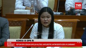 Ayu Darmawati, karyawati toko roti di Cakung, Jakarta Timur, menjadi korban penganiayaan George Sugama Halim, anak bosnya, pada 17 Oktober 2024. Berikut adalah kronologi kejadian lengkap yang dialami Ayu.