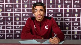 Nama Luka Lynch kini menjadi perbincangan hangat usai insiden yang terjadi dalam pertandingan Premier League 2 antara Aston Villa U-21 dan Wolves U-21 pada Sabtu, 14 Desember 2024.