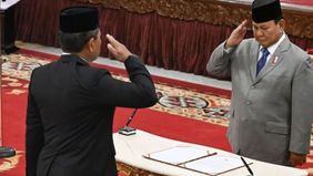 Presiden Republik Indonesia, Prabowo Subianto, mengeluarkan Peraturan Presiden (Perpres) Nomor 202 Tahun 2024 mengenai pembentukan Dewan Pertahanan Nasional (DPN).