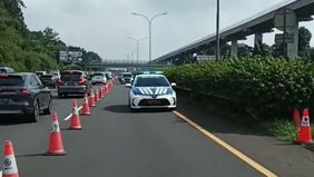 Rekayasa lalu lintas dengan sistem lawan arah atau "contraflow" diterapkan di Ruas Tol Jagorawi, mulai dari KM 21+850 hingga KM 11+700 menuju Jakarta, berdasarkan keputusan kepolisian untuk mengantisipasi lonjakan volume kendaraan.