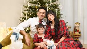 Asmirandah mendadak mengingat momen kelahiran sang anak 4 tahun lalu, dan merayakan natal terpat dengan hari ulang tahun putrinya.