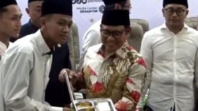 Menteri Koordinator Bidang Pemberdayaan Masyarakat (Menko Pemmas), Muhaimin Iskandar, menyatakan bahwa wacana penggantian susu dengan makanan yang berbahan daun kelor masih dalam tahap simulasi.