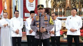 Kapolri Jenderal Pol. Listyo Sigit Prabowo menyampaikan harapan agar Hari Raya Natal dimanfaatkan sebagai momentum untuk mempererat persatuan di tengah masyarakat Indonesia.