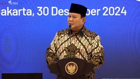 Prabowo lantas meminta jaksa banding, dan bila perlu hakim memvonis terdakwa 50 tahun. Tetapi, menurut pengamat, hukuman maksimal terdakwa kasus korupsi hanya boleh dihukum 40 tahun 6 bulan penjara.