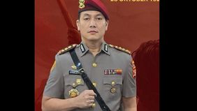 Tak seperti mantan Direktur lainnya yang menjadi jenderal, Donald akhiri jabatannya dengan terkena PTDH