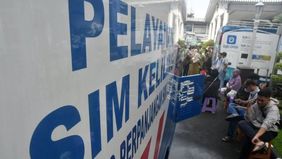 Ditlantas Polda Metro Jaya Membuka Layanan SIM Keliling Bagi Masyarakat Di Lima Lokasi Jakarta.

